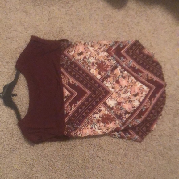 Shirt - Picture 2 of 3